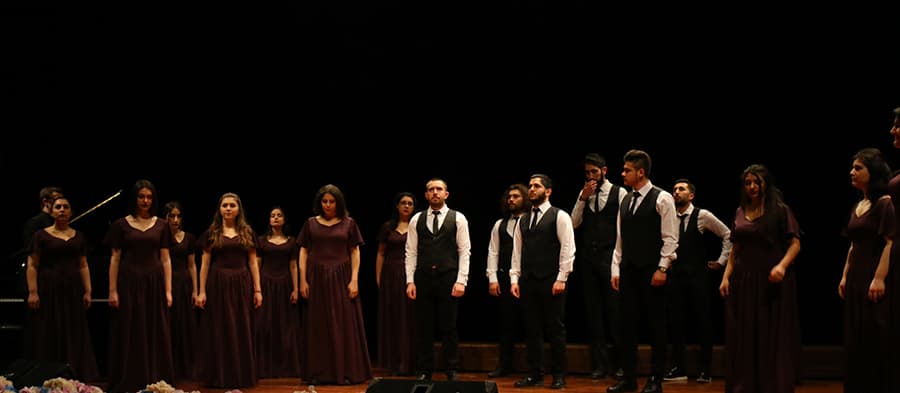 Sakarya ve Yıldız Üniversite Korolarından Ortak Konser