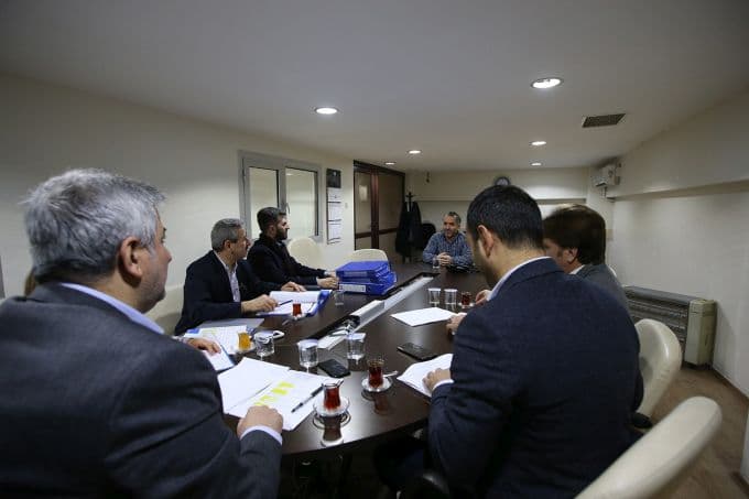 Büyükşehir'de 106 kişi kadroya alındı