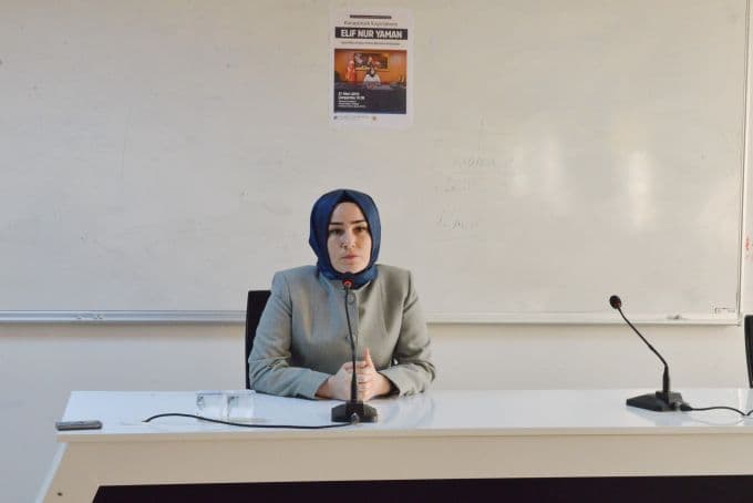 Kadın kaymakam, üniversitelilere mesleğini anlattı