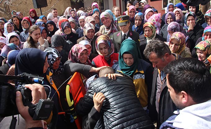 Afrin şehidinin haberi Sakarya'yı da yaktı