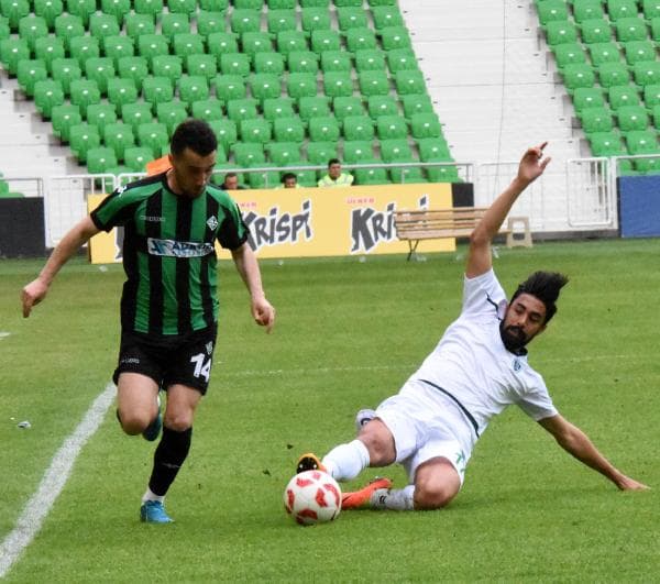 Sakaryaspor, Konya Anadolu Selçukspor ile karşılaştı