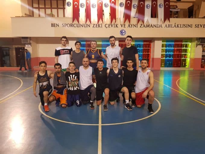 Sakarya'da ücretsiz katılımlı ve ödüllü basketbol turnuvası