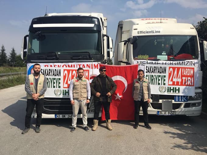 Sakarya'dan Afrin'e 2 TIR'lık yardım 