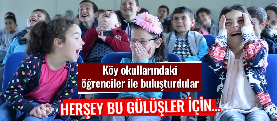<font face="arial,helvetica,sans-serif" size="2"><br /><strong>- &quot;Usta tiyatrocuların desteğini g&ouml;rmek isteriz&quot;</strong><br /><br />Kocaali  Anadolu Lisesi biyoloji &ouml;ğretmeni G&uuml;lnaz Ceylan da oyunları ilk başta  sadece okulda sergilediklerini, bu yıl zor şartlar altında okuyan ve  ulaşımı zor yerlerdeki &ouml;ğrencilere oyunu sahnelemeye başladıklarını  s&ouml;yledi.<br /><br />İl&ccedil;edeki k&ouml;y okullarına gitmeye devam edeceklerini  aktaran Ceylan, &quot;&Ouml;ğrenciler bu durumdan &ccedil;ok memnun, bize karşı m&uuml;thiş  biri ilgi ve sevgi de var. Buna karşılık elimizden gelenin en iyisini  yapıp daha ileriye g&ouml;t&uuml;rmeye &ccedil;alışacağız.&quot; dedi. <br /><br />Tiyatro  ekibinin ileriki zamanlarda daha iyi noktalara gelebileceğini belirten  Ceylan, &quot;&Ouml;ğretmen ve &ouml;ğrenci arkadaşlarımız da tamamen kendi &ccedil;abamızla  izleyerek oyunları ortaya &ccedil;ıkarıyoruz. Hi&ccedil;birimizin tiyatro tecr&uuml;besi  yok, meraklıyız sadece. Oynadığımız oyunlardaki d&ouml;n&uuml;tler fazla olunca  bunu bir adım ileriye taşımaya &ccedil;alıştık. Ekibimiz i&ccedil;inde yeteneği olan  &ouml;ğrencilerimiz var. Onları ilerleyen safhalarda g&ouml;rmek bizi mutlu eder.&quot;  ifadelerini kullandı. <br /><br />Usta tiyatroculardan destek talep eden  Ceylan, &quot;Okulumuza gelip bize yardımcı olabilirler. Gelip bizimle ufak  oyunlar &ccedil;ıkarabilirler ya da katkı sağlayabilirler. İsterlerse biz de  onların oyunlarına katkıda bulunabiliriz. Bu şekilde bir &ccedil;alışma  olabilir.&quot; diye konuştu. <br /><br />Tiyatro ekibinden 10. sınıf &ouml;ğrencisi  Ahmet Saygın U&ccedil;ar da ortaokuldan itibaren tiyatro ile ilgili &ccedil;alıştığını  belirterek, &quot;K&ouml;y &ccedil;ocuklarına tiyatro sergilemek daha g&uuml;zel oluyor.  Farklılığa ihtiya&ccedil; duyuyorlar. K&ouml;y ortamında oluşturamayacakları  tiyatroya imza atmak g&uuml;zel bir duygu.&quot; değerlendirmesinde bulundu.</font>