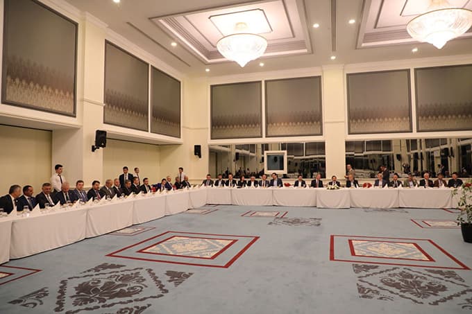 Muzaffer Elmas için veda yemeği düzenlendi