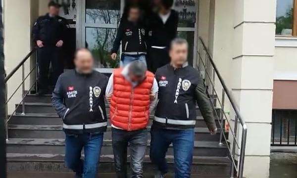 Serdivan'da 'dur' ihtarına uymayan şahıslar...