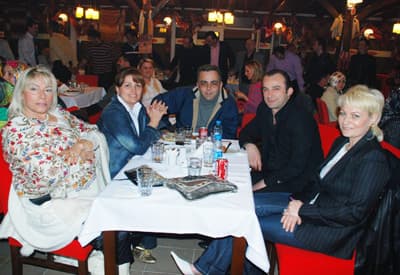 Karadenizlilere Müjde: Kemençe Restaurant Açıldı