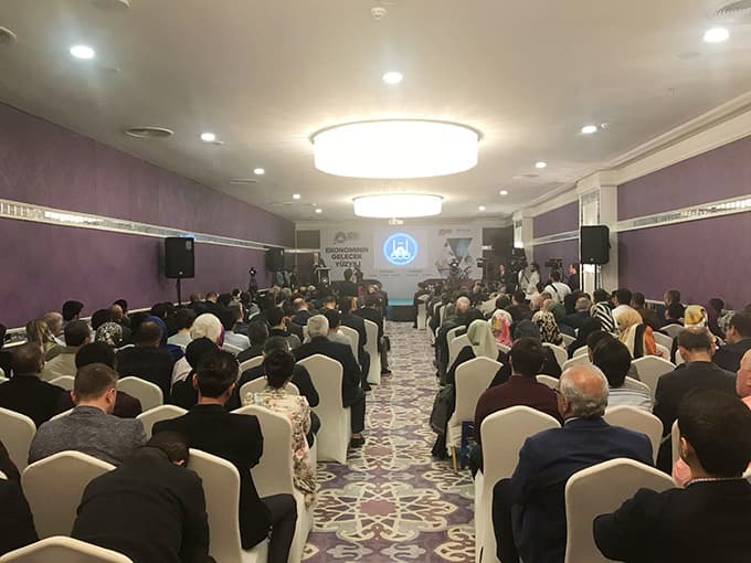 Bakan Özlü, Sakarya'ya geldi