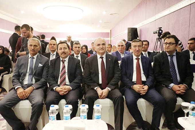 Bakan Özlü, Sakarya'ya geldi
