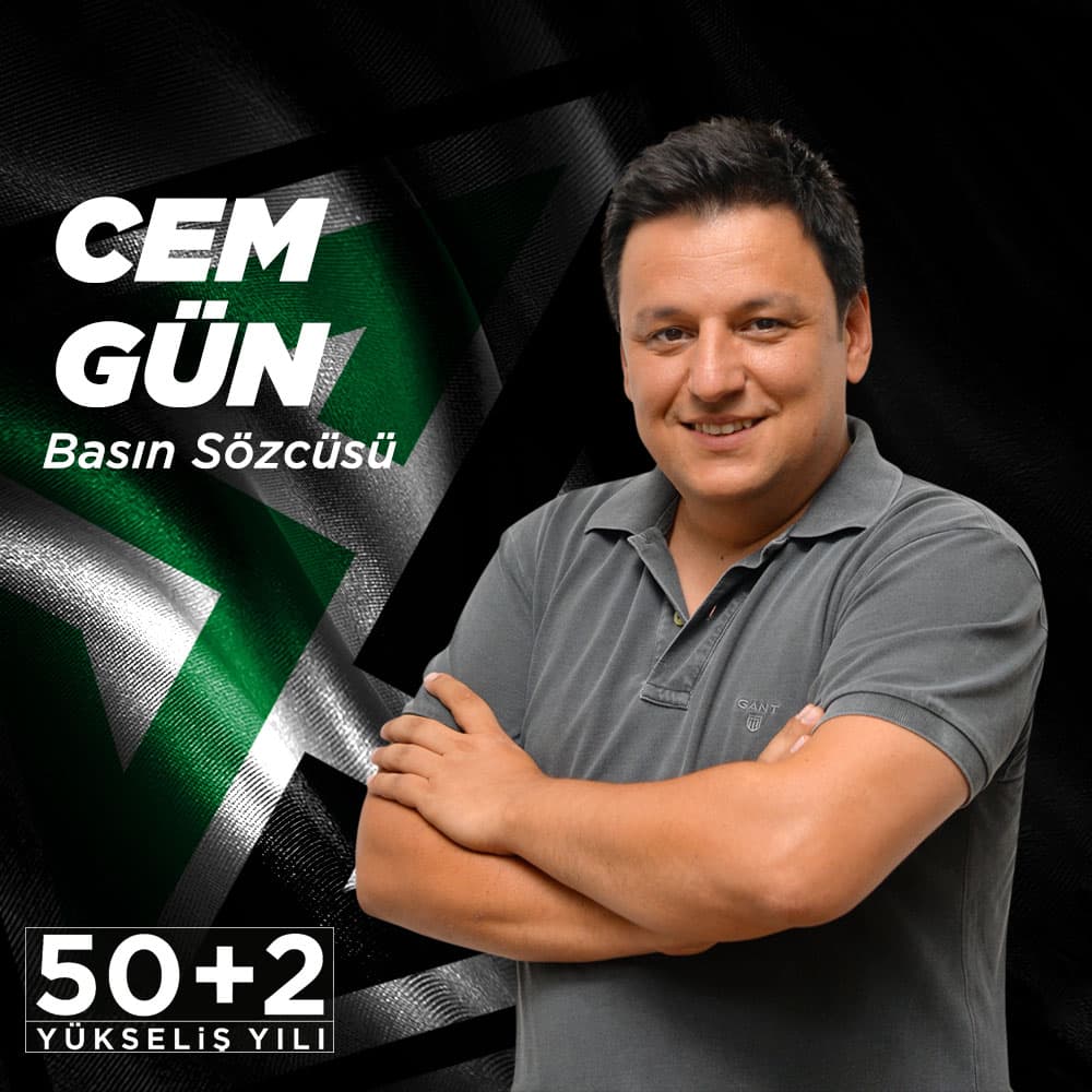 Sakaryaspor'da istifa depremi!