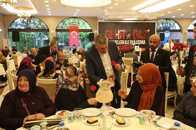 Şehit yakınları bu yemekte buluştu