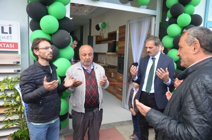 Dekor 54, Serdivan'da hizmete açıldı