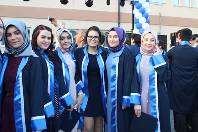 Arifiye Fen Lisesi'nde coşkulu tören