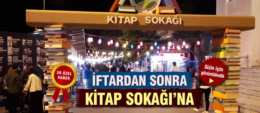 Sakaryalı vatandaşlardan Kitap Sokağı'na büyük ilgi