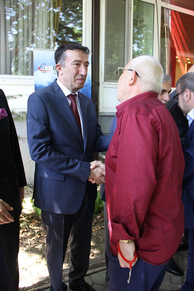 Şehir protokolü bayramlaştı