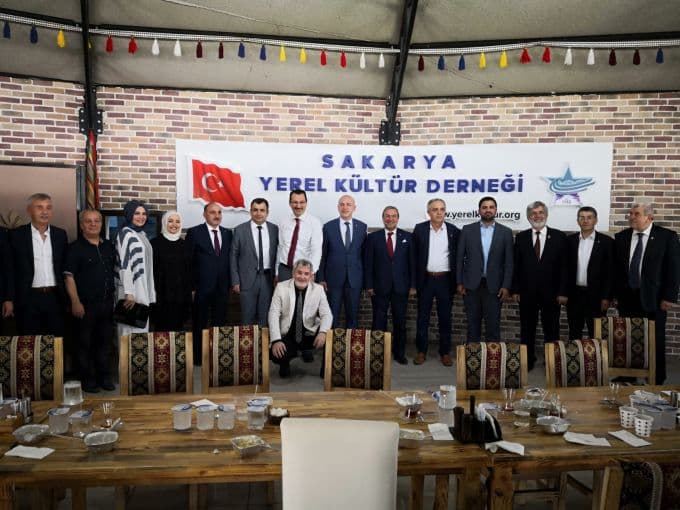 Yerel Kültür Derneği'nde bayramlaşma töreni