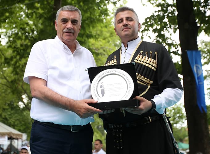 Başkan Toçoğlu Akbalık Güreşlerini izledi