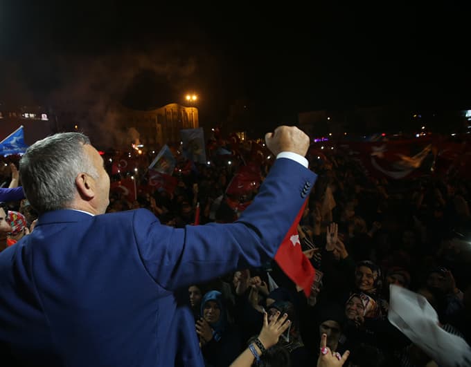 Sakarya, seçim sonuçlarını böyle kutladı