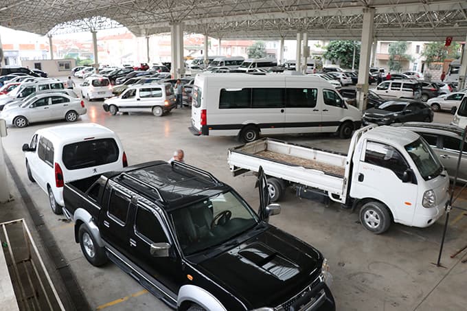 Sakaryalı araç sahipleri doluya karşı önlem aldı