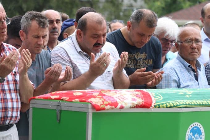 Mide kelepçesi, genç avukatın sonu oldu