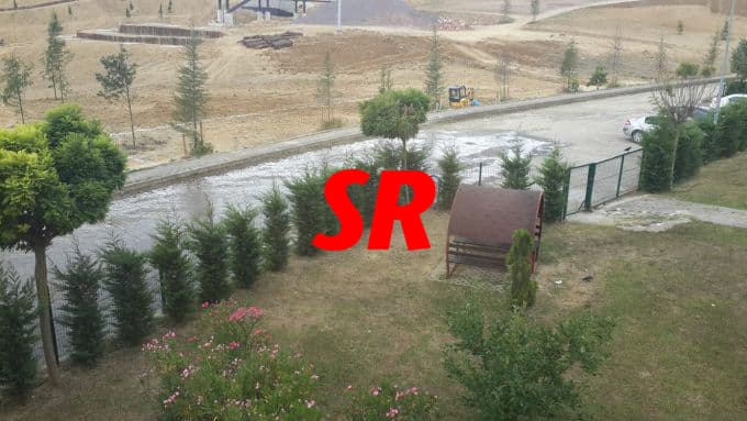Camili'de rögarlardan lağım akıyor