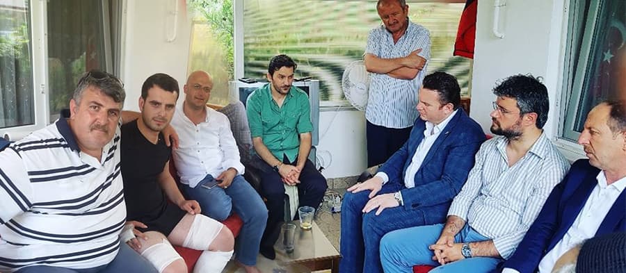 MHP'den yaralı askere ziyaret