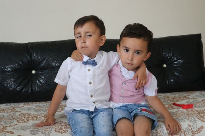 Minik Efe'nin iyileşmesi için "ağız sütü" aranıyor 