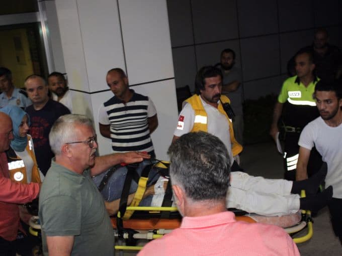 Ünlü oyuncu Can Gürzap Sapanca'da trafik kazası geçirdi