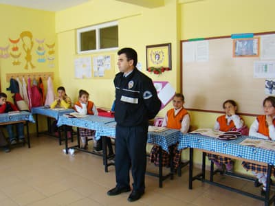 Geleceğin Sürücüleri Şimdiden Yetiştiriliyor