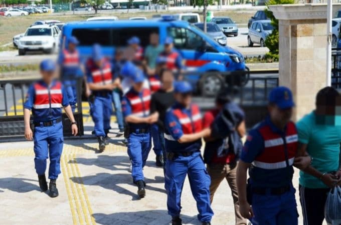Bir ayda 59 kişi tutuklandı