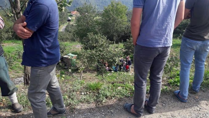 Sakarya'da pat pat şarampole uçtu!