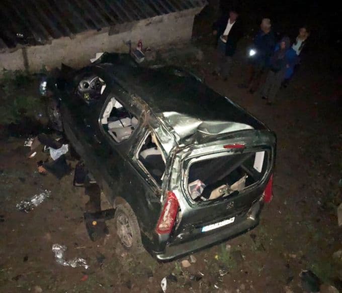 Dikmen zirvesinde trafik kazası: 2 yaralı
