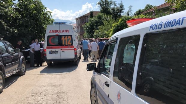 Tartıştığı kişiyi, aracıyla sürükledi