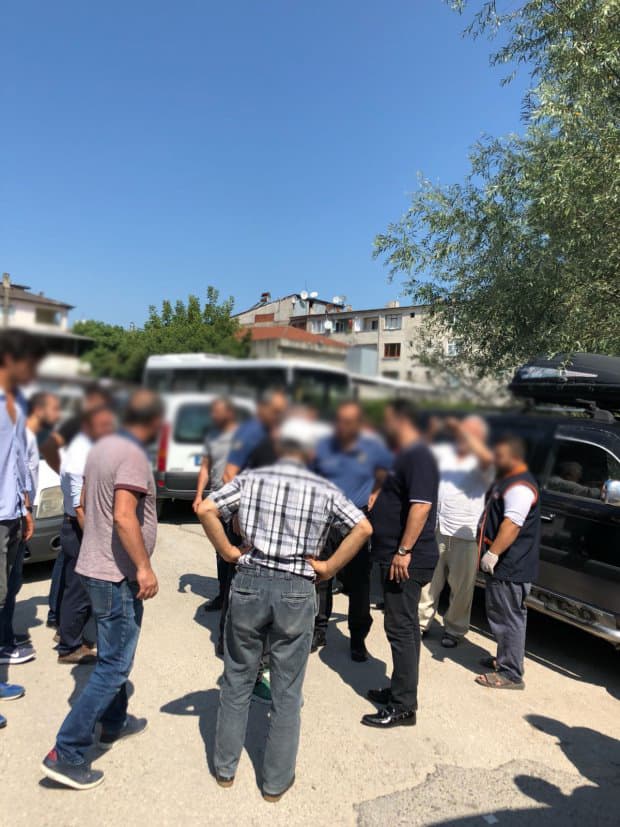Tartıştığı kişiyi, aracıyla sürükledi