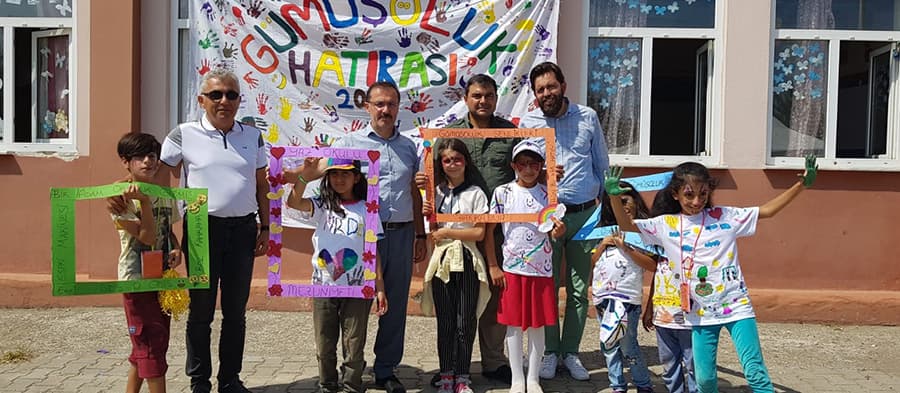 Mevsimlik işçilerin çocuklarına eğitim