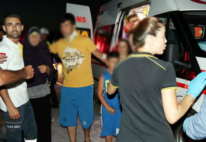 Emirdağ Kavşağı'nda feci kaza: 2 ölü, 7 yaralı