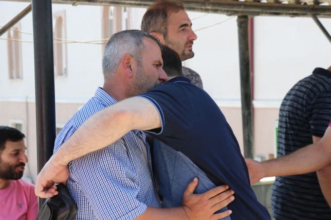Kazada hayatını kaybeden anne ve kızına acı veda