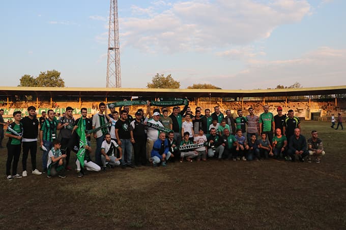 Sakaryaspor eski stadına veda etti