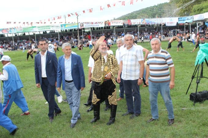 Söğütlü'de başpehlivan belli oldu