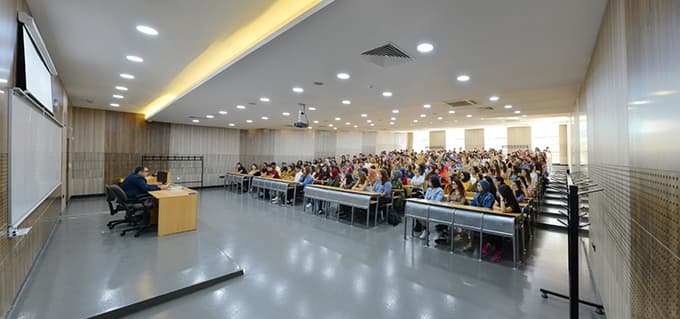 Sakarya Üniversitesi'nde yeni eğitim öğretim yılı başladı