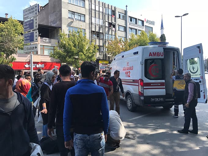 Atatürk Bulvarı'nda yaşlı kadına cip çarptı