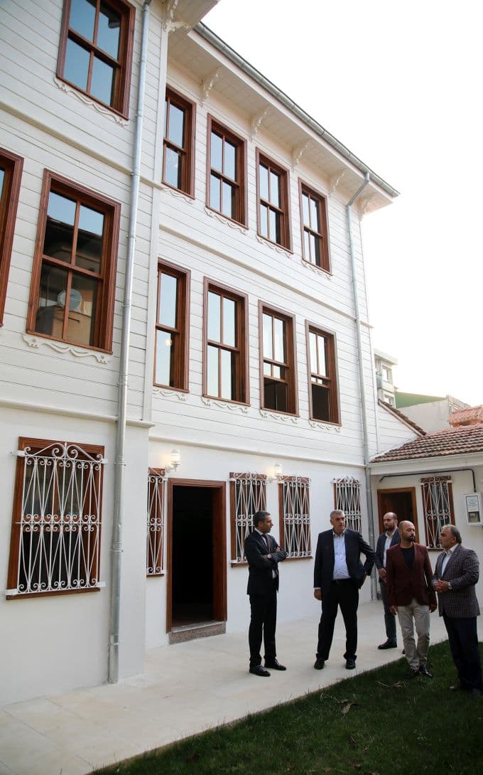 Tarihi Alicanlar Konağı açılışa hazırlanıyor