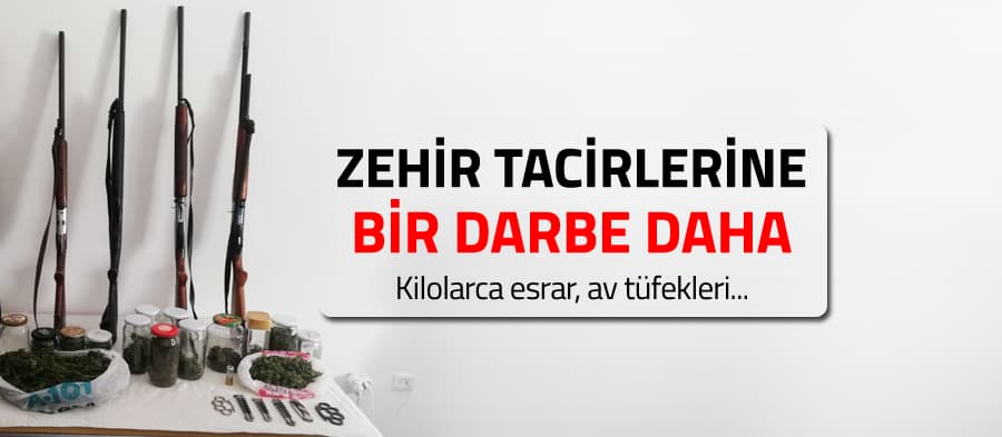 Kaynarca'da zehir tacirlerine operasyon: 4 gözaltı!