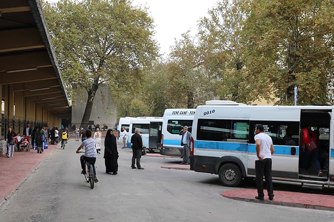 Gar meydanı minibüsleri yeni yerinde 