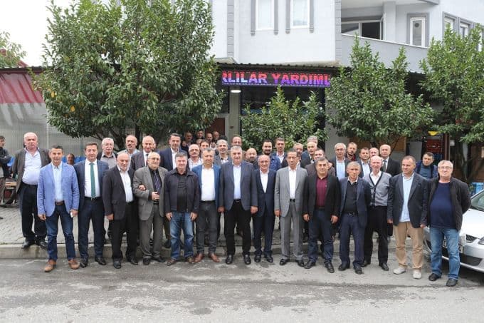 Karadenizlilerden Başkan Toçoğlu'na hemşehrilik beratı