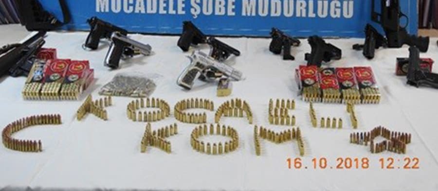 Silah kaçakçılarına büyük darbe: 25 gözaltı
