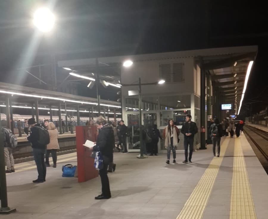 Ada Treni'nde yolcuların gecikme tepkisi
