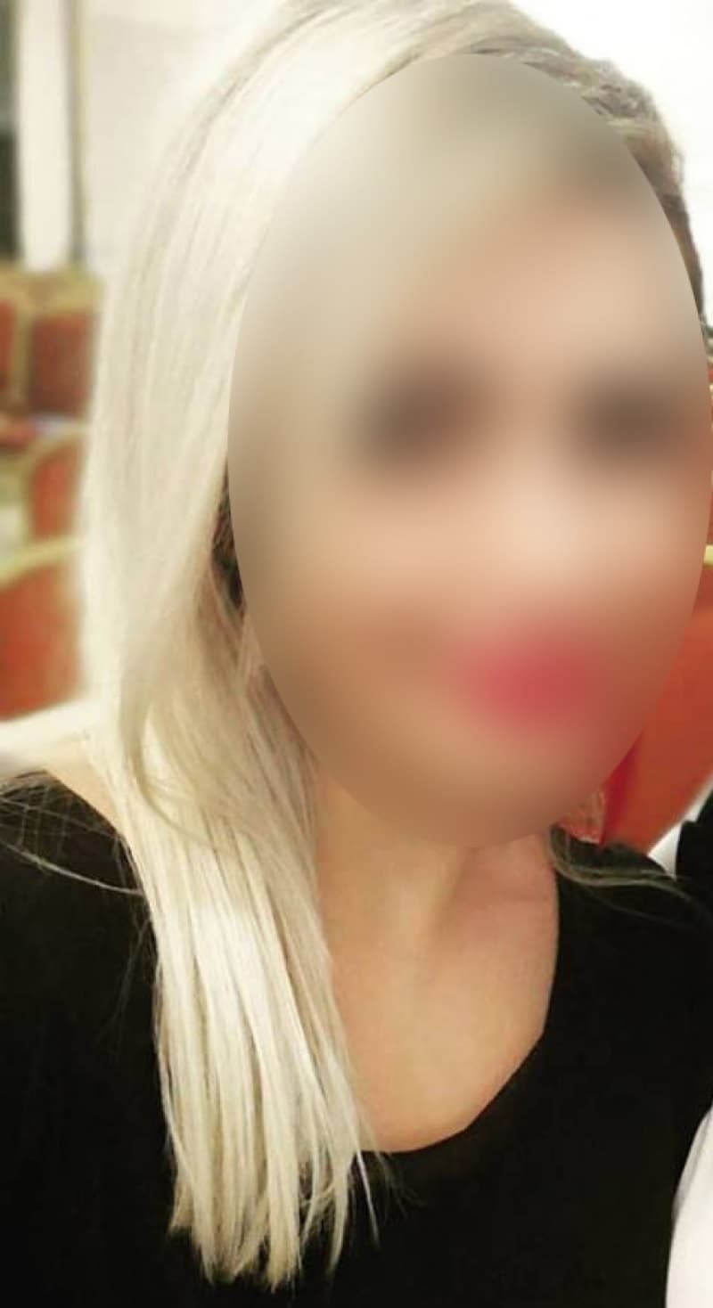 Öfkeli müşteri iki kadın çalışanı vurdu