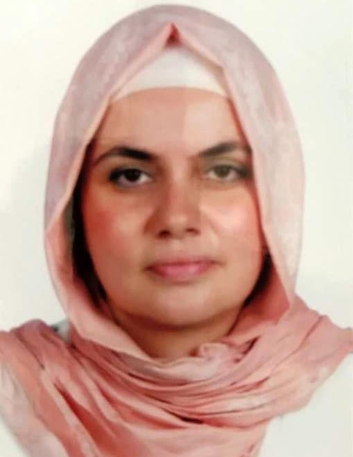 Elçin öğretmen kalbine yenik düştü