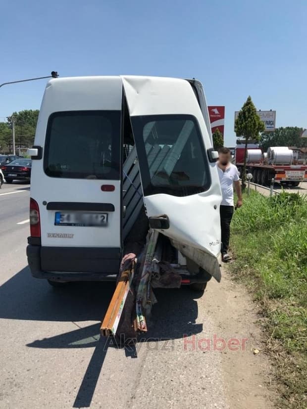Torpidoyu delip ok gibi çıktı